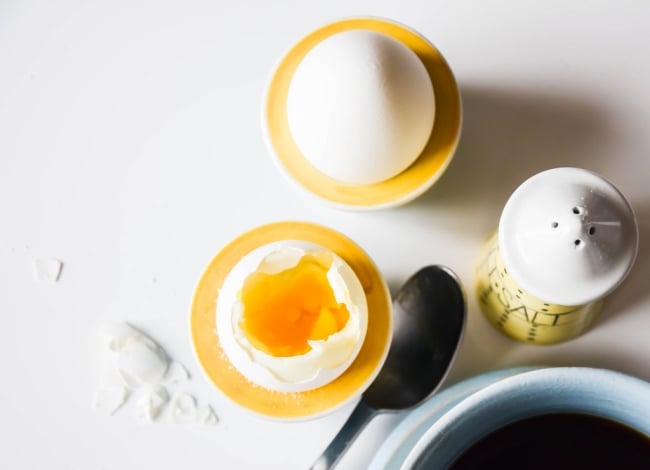 Многие люди задаются вопросом, может ли потребление большего количества яиц быть опасным для здоровья